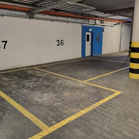 Apartament Em Klimatyzacja&Parking 热舒夫 外观 照片