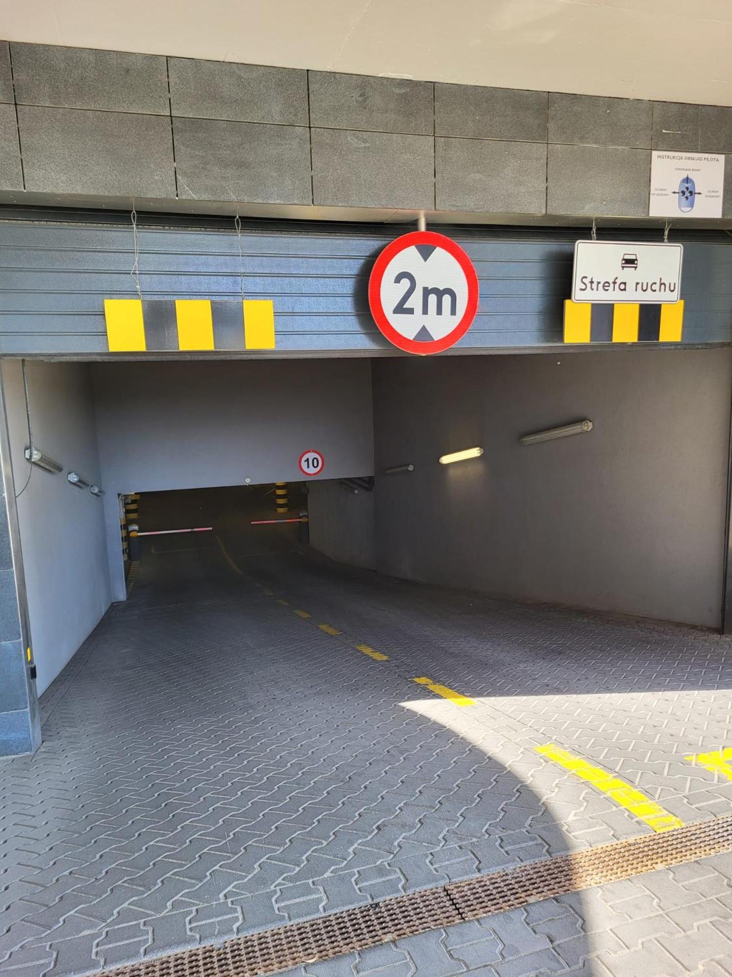 Apartament Em Klimatyzacja&Parking 热舒夫 外观 照片
