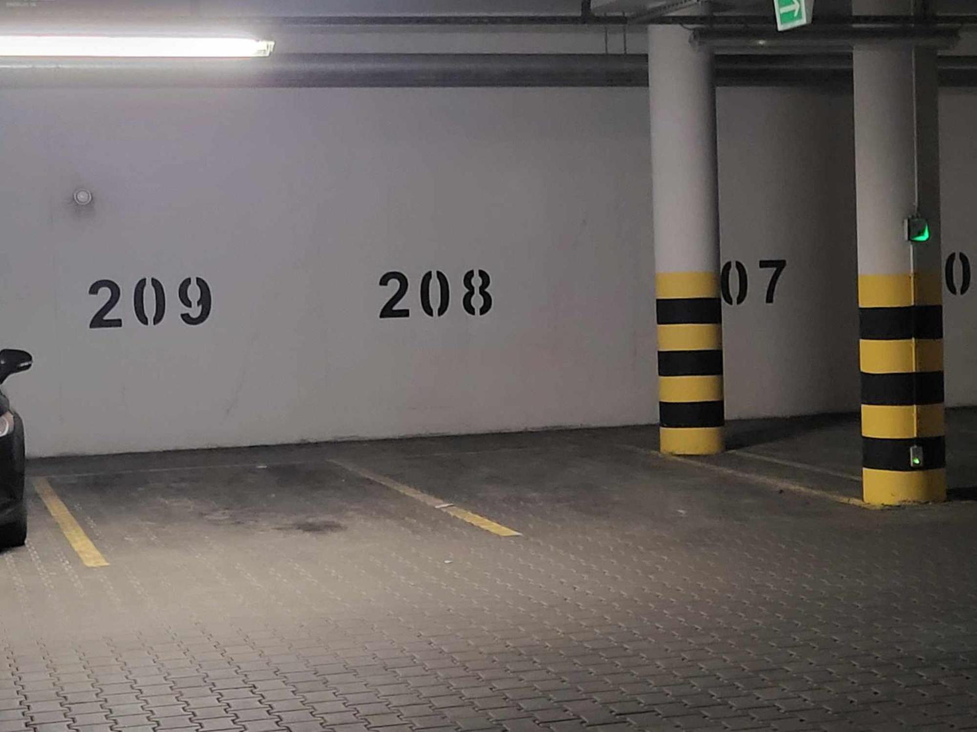 Apartament Em Klimatyzacja&Parking 热舒夫 外观 照片
