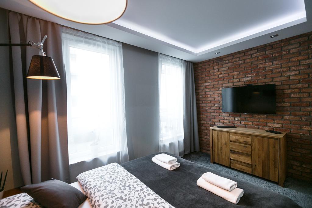 Apartament Em Klimatyzacja&Parking 热舒夫 外观 照片