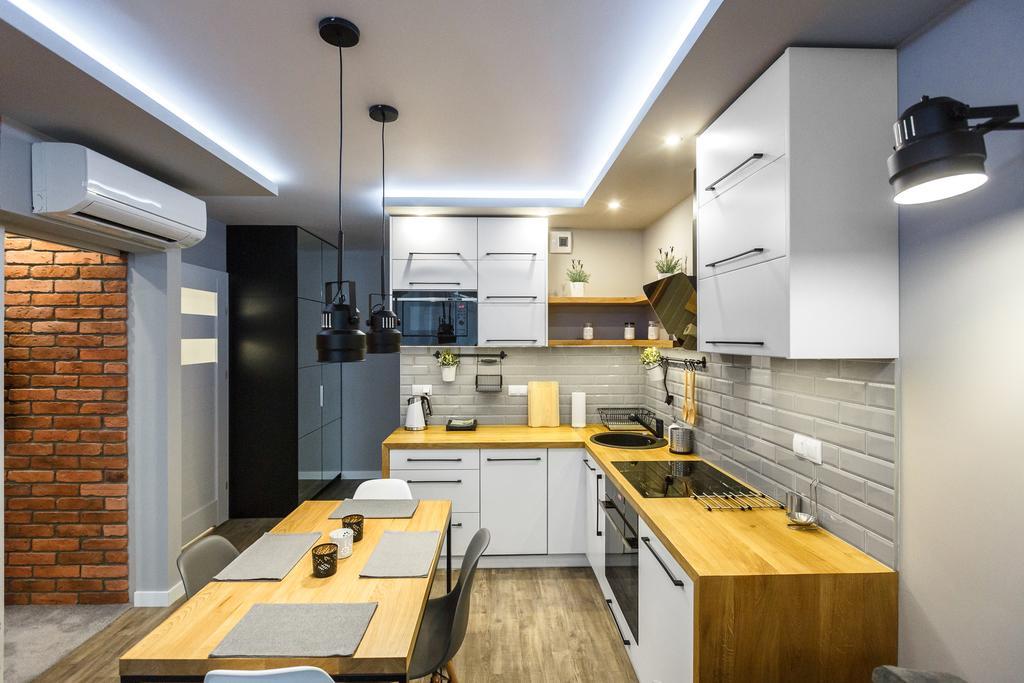 Apartament Em Klimatyzacja&Parking 热舒夫 外观 照片