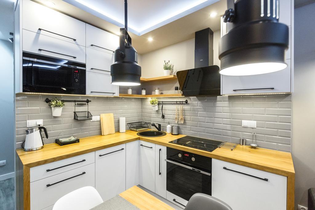 Apartament Em Klimatyzacja&Parking 热舒夫 外观 照片