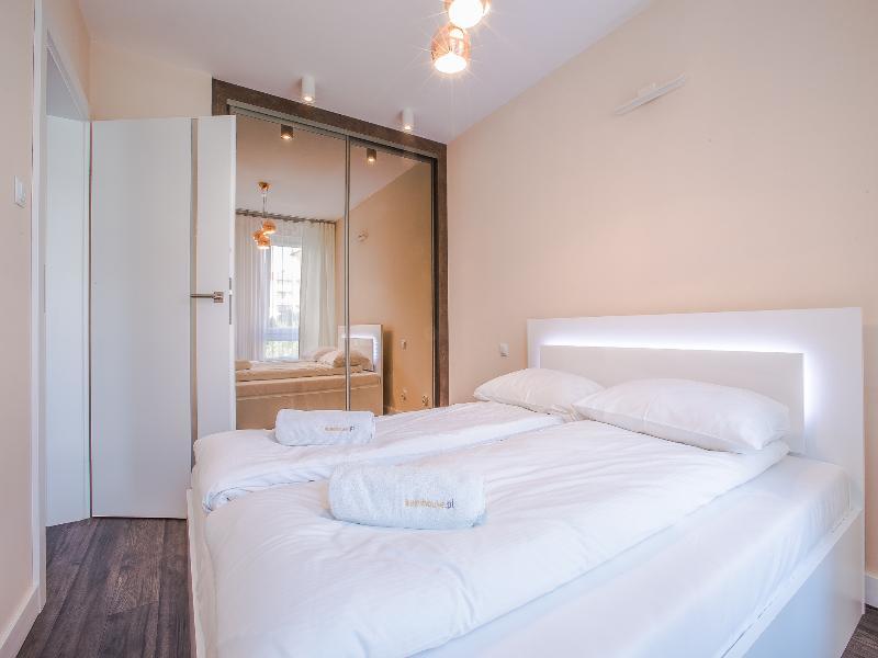 Apartament Em Klimatyzacja&Parking 热舒夫 外观 照片