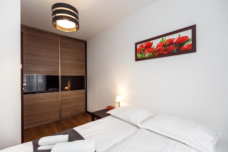 Apartament Em Klimatyzacja&Parking 热舒夫 外观 照片