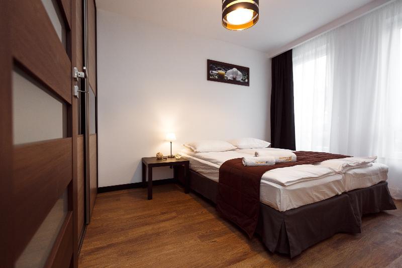 Apartament Em Klimatyzacja&Parking 热舒夫 外观 照片