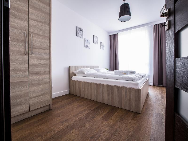 Apartament Em Klimatyzacja&Parking 热舒夫 外观 照片